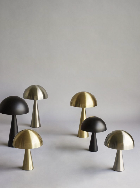 Hübsch Mush Bordlampe Høj Sort