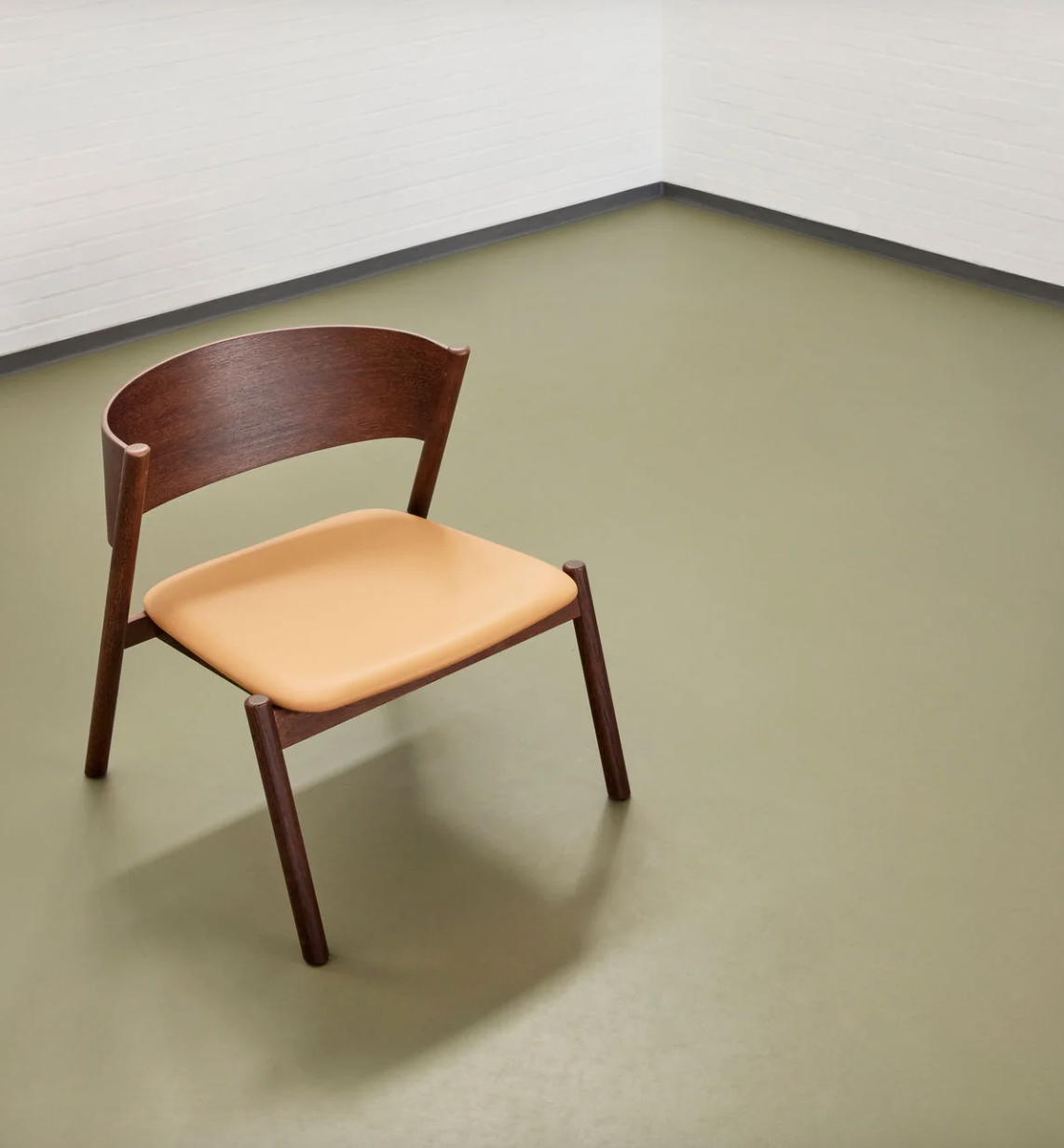 Hübsch Oblique Loungestol Sæde Mørkebrun