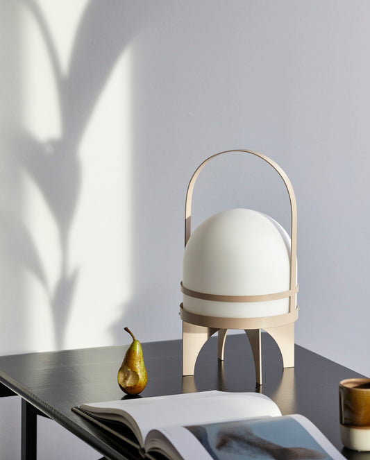 NORDAL BUTO TRÅDLØS LED LAMPE SAND