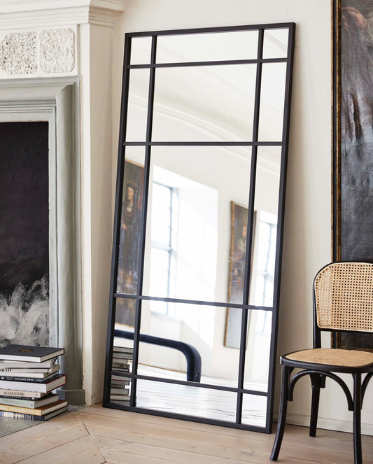 NORDAL SPIRIT SPEJL MED SORT JERNRAMME