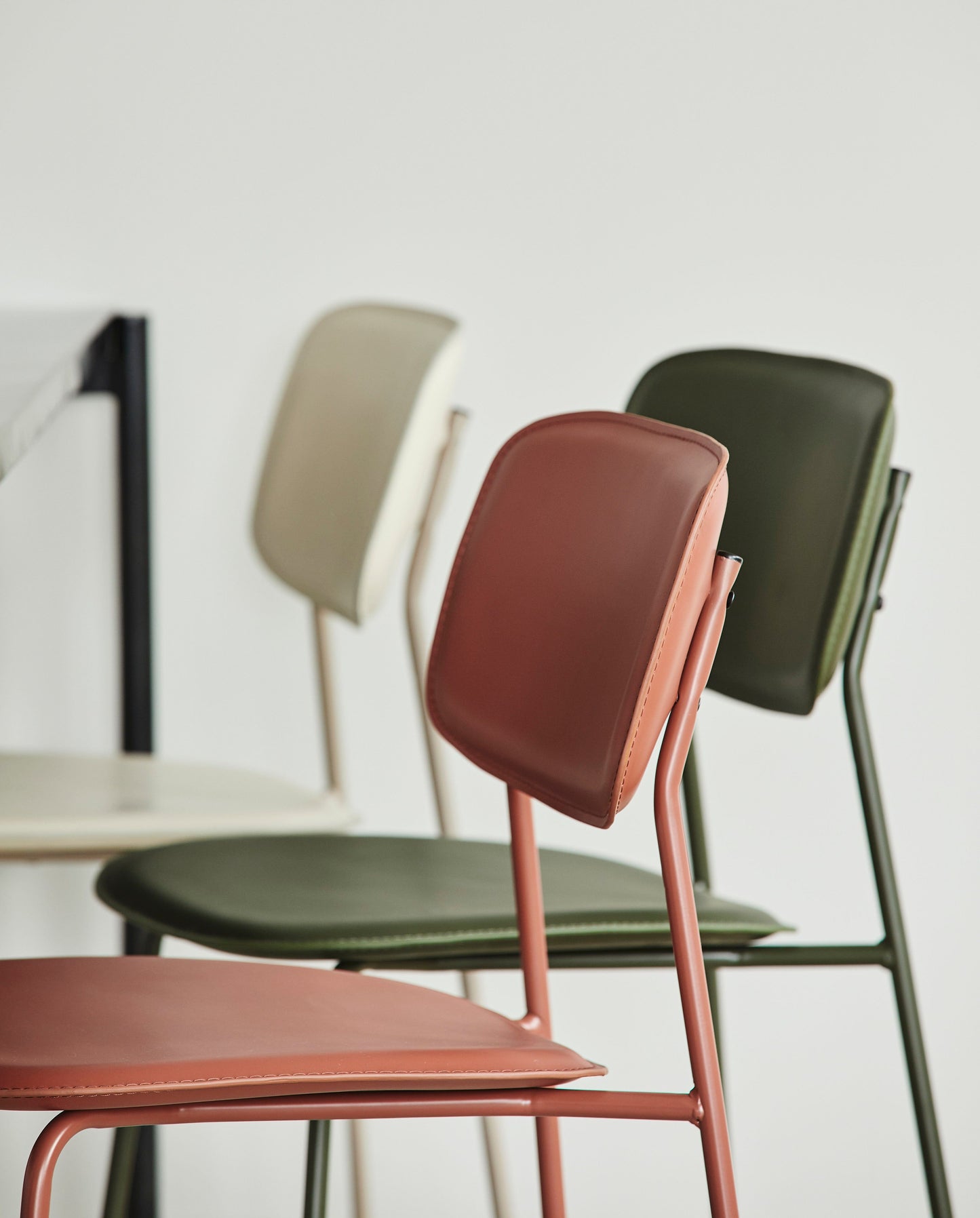 NORDAL ESA SPISEBORDSSTOL BEIGE