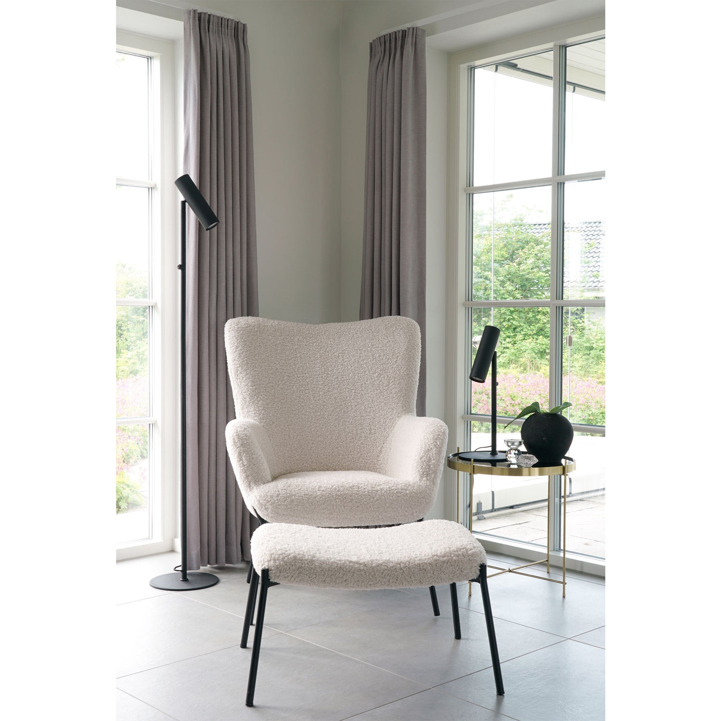 HOUSE NORDIC PARIS GULVLAMPE SORT
